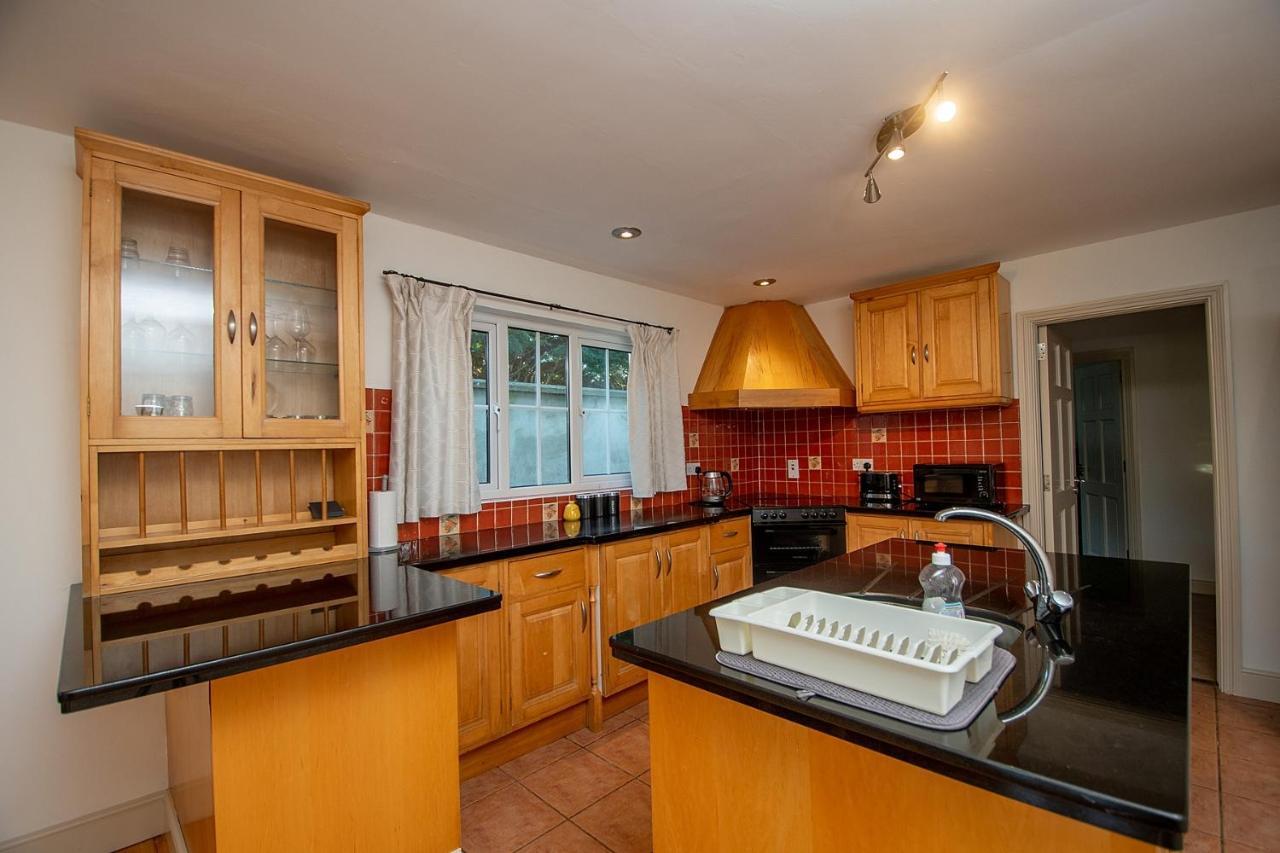 Bradog House - Beautiful 4 Bedroom House In Central Bundoran Dış mekan fotoğraf
